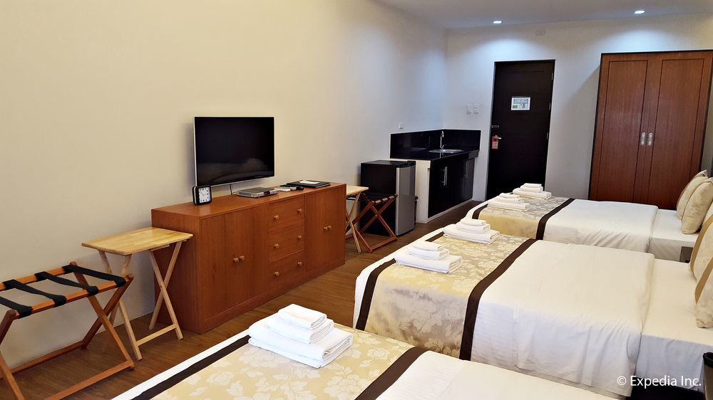 Hotel Capital O 642 The Junction Tagaytay Tagaytay City Exterior foto